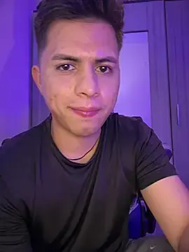 Stripchat Best live sex cam show of Niicky1_