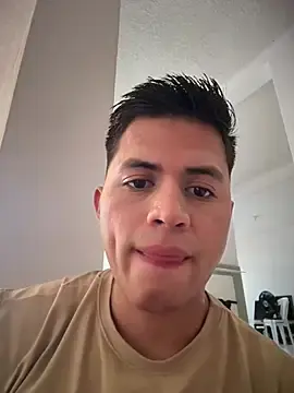 Stripchat Live Sex Cam of Niicky1_