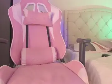 Stripchat Adult Webcam of Zamblissett