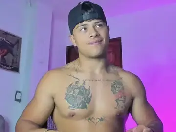 Stripchat Adult Webcams of Dominic_Biker__