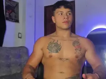 Stripchat Adult Webcams of Dominic_Biker__