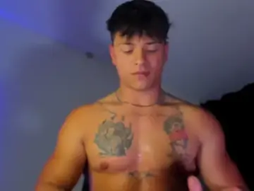 Stripchat Free Live Porn of Dominic_Biker__