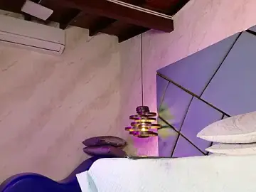 Stripchat Live Sex of marcela_rojas