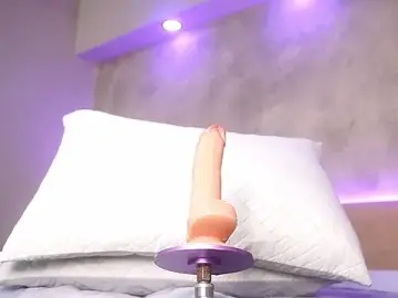 Stripchat Best live sex cam show of marcela_rojas