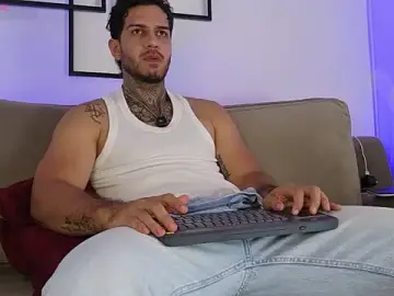 Stripchat Sex Chat of Frank_gomez