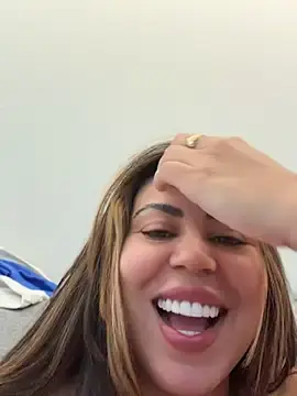 Stripchat Live Sex of LariiHotWife