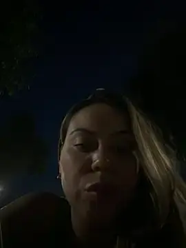 Stripchat Free Live Porn of lariic