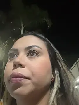 Stripchat Watch Live Sex Cams of lariic