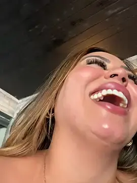 Stripchat Best Webcam of lariic
