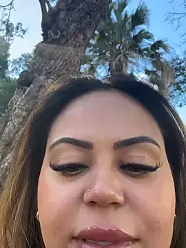 Stripchat Sex Cam of lariic