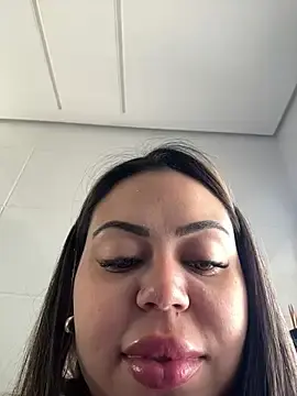 Stripchat Watch Live Sex Cams of lariic