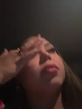 Stripchat Sex Cam of lariic