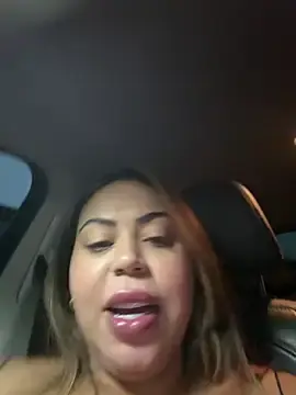 Stripchat Free Porn Cam of lariic