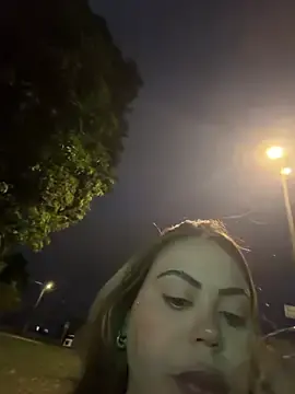 Stripchat Watch Live Sex Cams of lariic