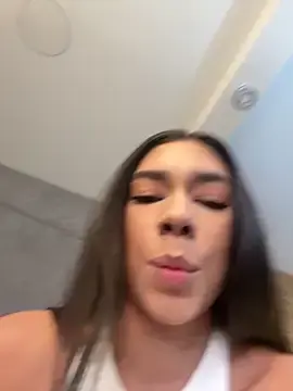 Stripchat Free Live Porn of EllaSanz_