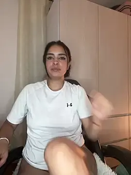 Stripchat Live Sex Cam of Im_Paulina