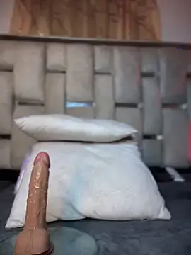 Stripchat Live Sex Cam of Mia_X1