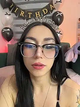 Stripchat Live Sex Cam of sophie_cute66