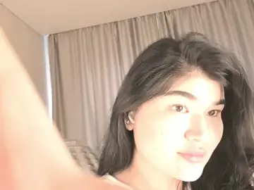Stripchat Free Porn Cam of mia_lui