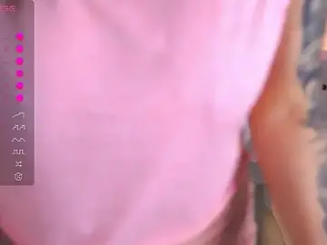 Stripchat Sex Cam of AishaSins