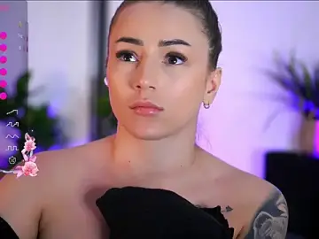 Stripchat Free Porn Cam of BabbyAisha