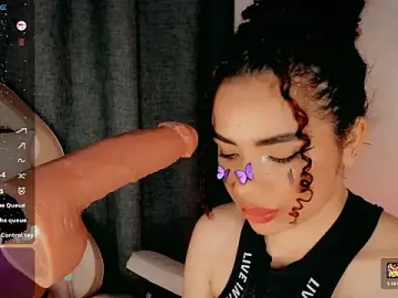 Stripchat Adult Webcam of Queen_Deepthroat