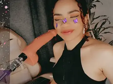 Stripchat Watch Live Sex Cams of Queen_Deepthroat