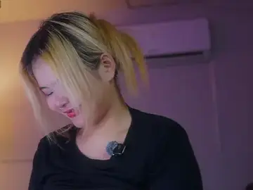 Stripchat Sex Cam of laybunny1