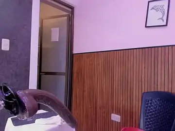 Stripchat Free Live Porn of violett_collins_