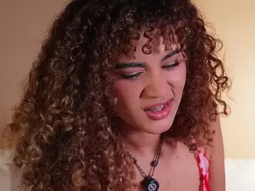 Stripchat Sex Cam of Lianh_Benett