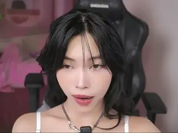 Stripchat Sex Cam of Miuzxc