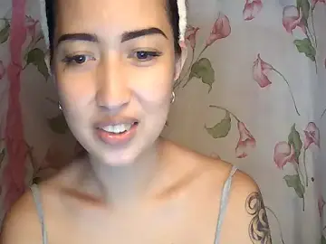 Stripchat Nude Webcam of XXnaughty_08XX