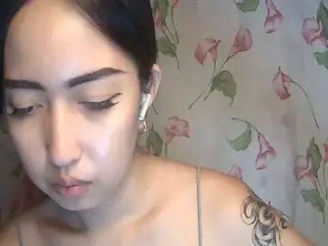 Stripchat Adult Webcam of XXnaughty_08XX
