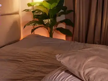 Stripchat Free Porn Cam of Enyoll_