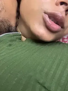 Stripchat Nude Webcam of Hot-AngoriBhabhi