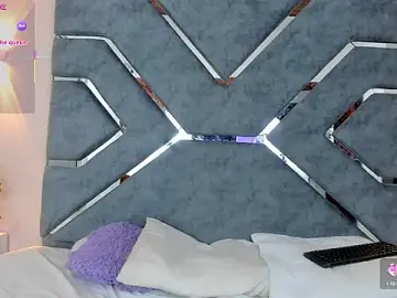 Stripchat Watch Live Sex Cams of LucciaPorter