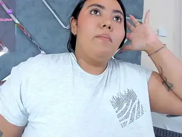 Stripchat Free Porn Cam of LucciaPorter