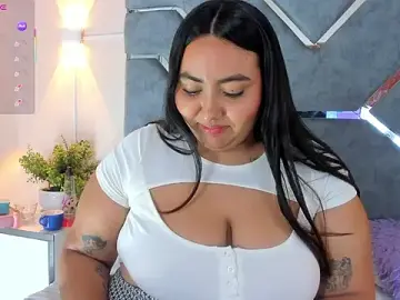 Stripchat Sex Cam of LucciaPorter