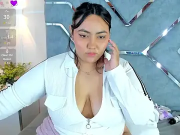 Stripchat Sex Cam of LucciaPorter