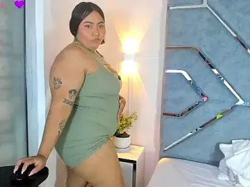 Stripchat Watch Live Sex Cams of LucciaPorter