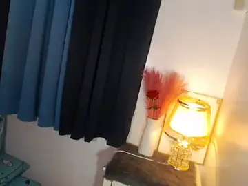 Stripchat Free Porn Cam of MajesticKitana