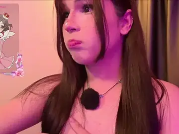 Stripchat Live Porn of Yuri_Stars