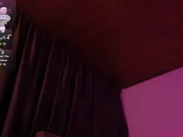 Stripchat Adult Webcam of Yuri_Stars