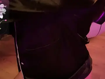 Stripchat Live Sex of Yuri_Stars