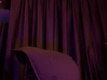 Stripchat Watch Live Sex Cams of Yuri_Stars