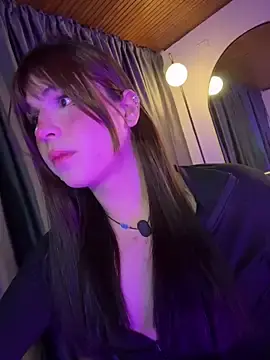 Stripchat Watch Live Sex Cams of Yuri_Stars