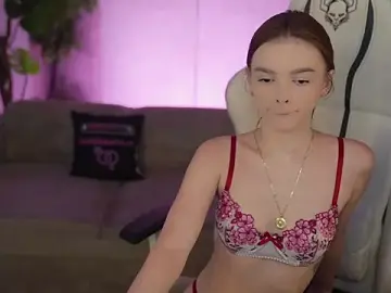 Stripchat Nude Webcam of Zlata_Sky