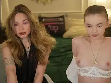 Stripchat Free Live Porn of Zlata_Sky