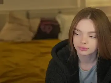 Stripchat Nude Webcam of Zlata_Sky