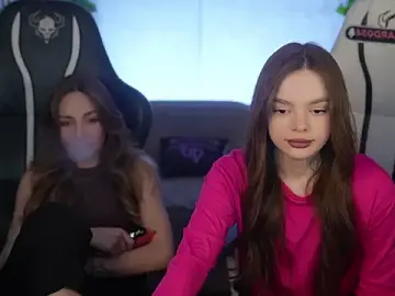 Stripchat Free Porn Cam of Zlata_Sky